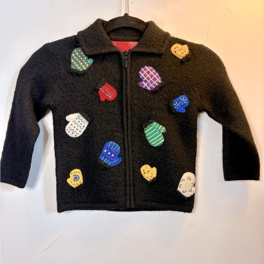 Skyr Kids Cardigan 100% Wool Black Mittens Holiday Embroidered Applique Girls S